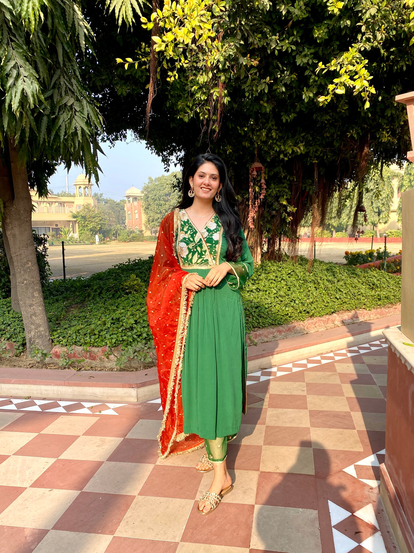 Green crepe embroidered suit