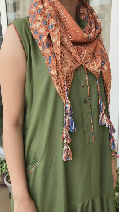 Green Cotton Dress with Stole